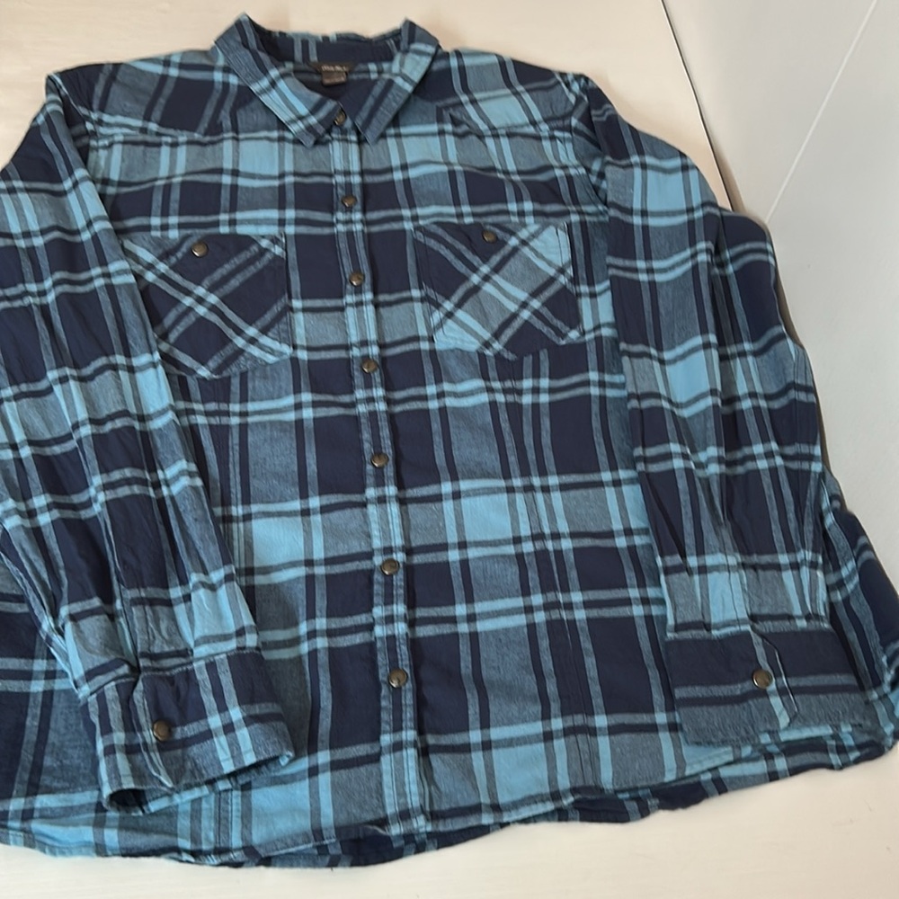Women’s 2XL Eddie Bauer Cotton Flannel Snap Shirt